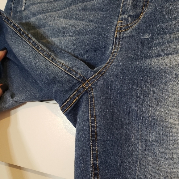 Est. 1946 (Lot of 2) Bermuda Shorts Stretch Blue White Patriotic Sz 8 Patriotic - Picture 12 of 16